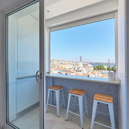 Apartment Alfredo Da Silva 3 Lisbon