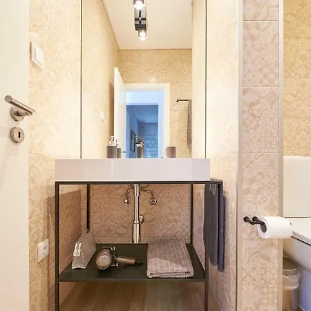Apartment Alfredo Da Silva 3